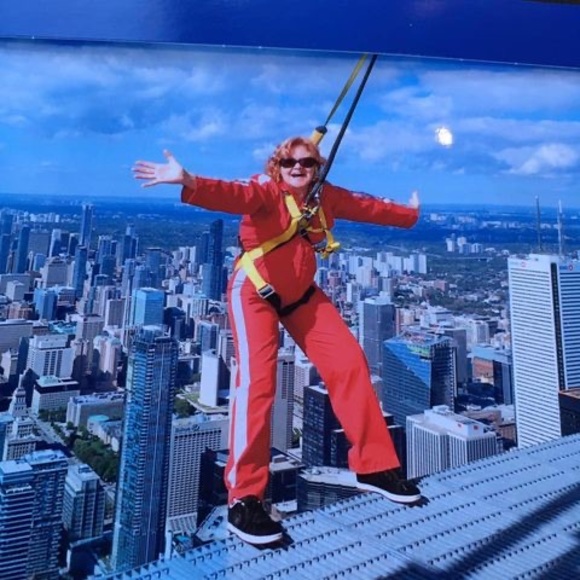 Meet your Posher, Maureen - Picture 1 of 1